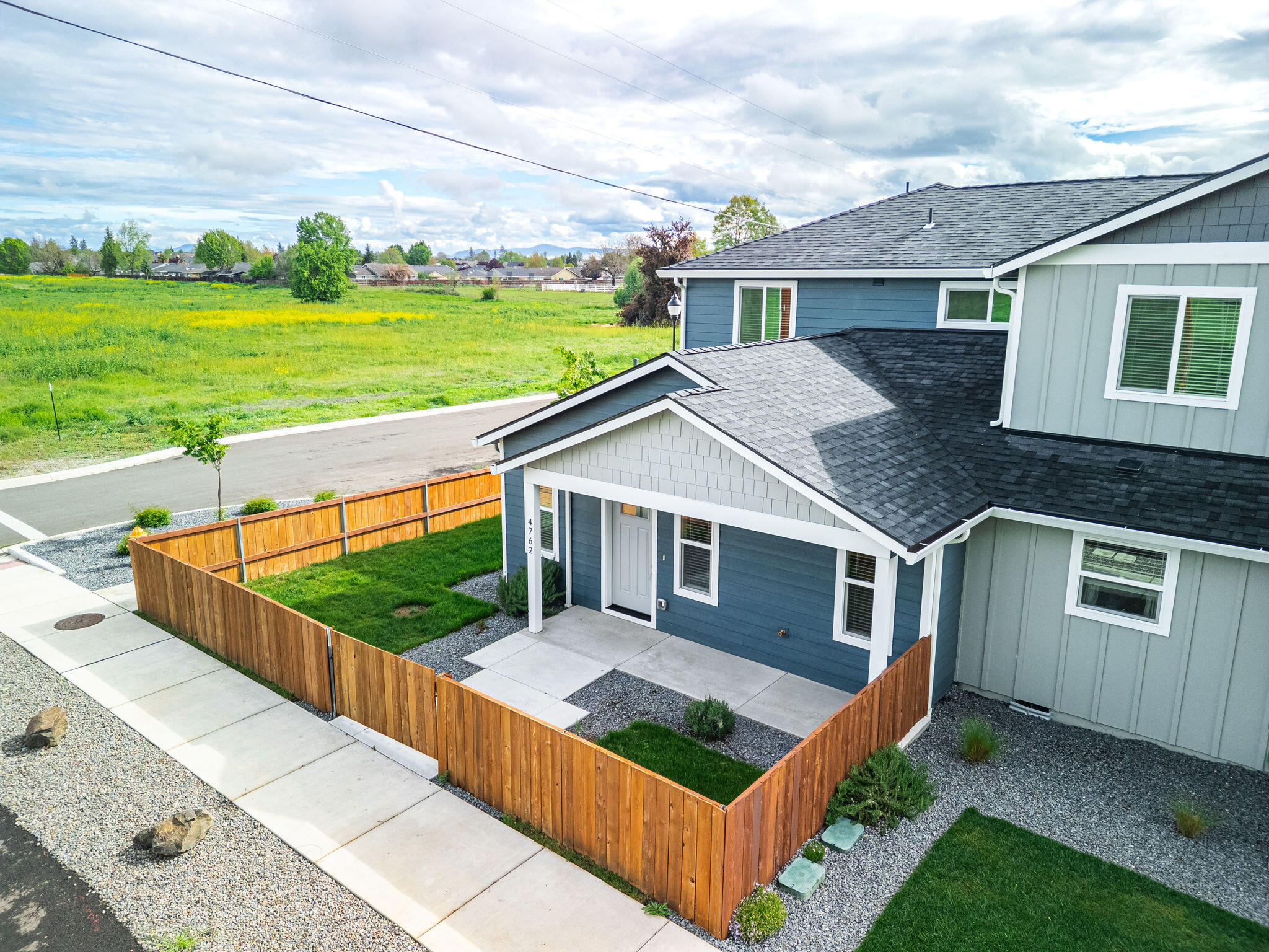 4762 Gebhard Road Central Point, OR 97502 - Photo 23 of 26
