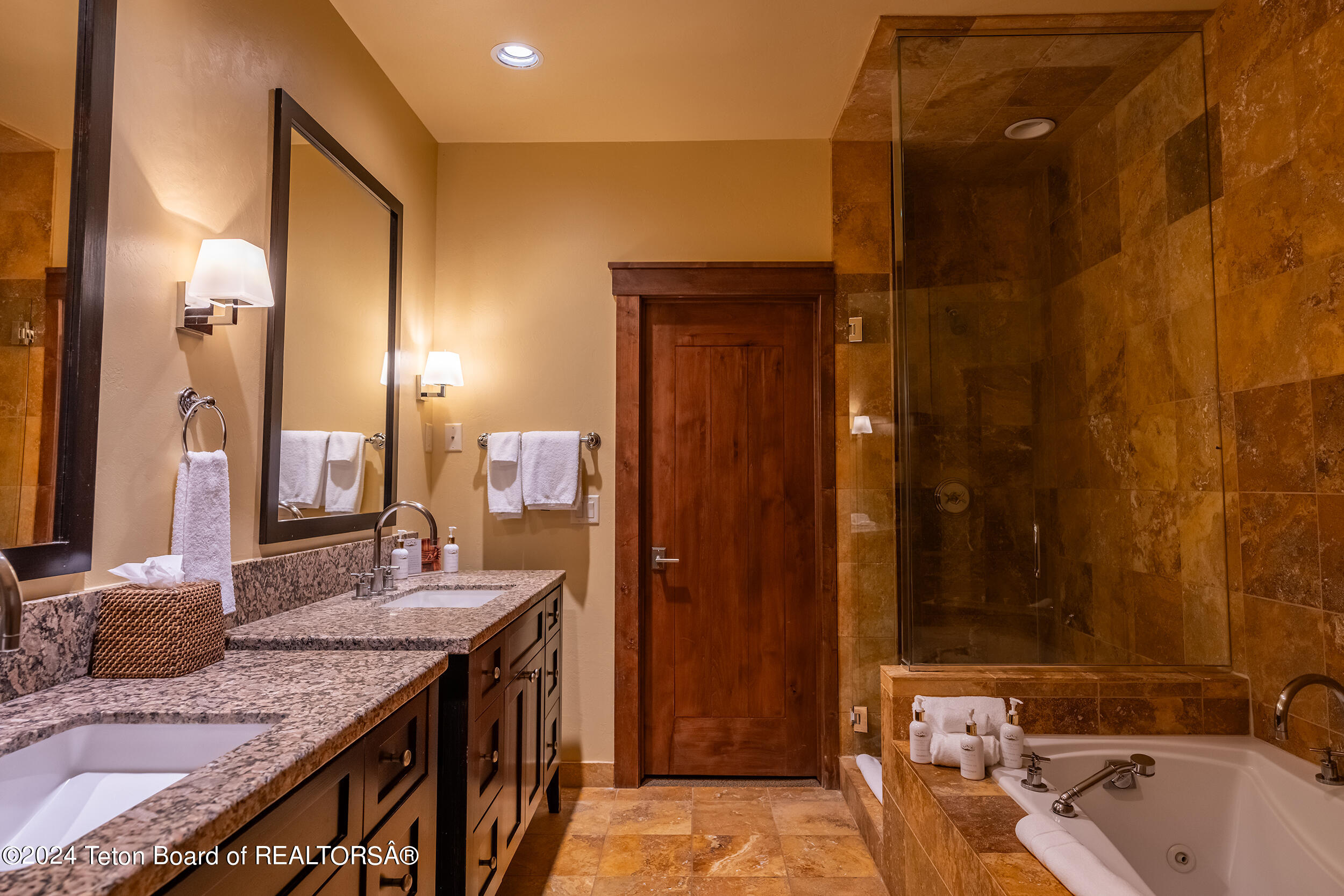 526 Snow King Loop, Unit 262 Jackson, WY 83001 - Photo 15 of 37 Bathroom 3 Alt