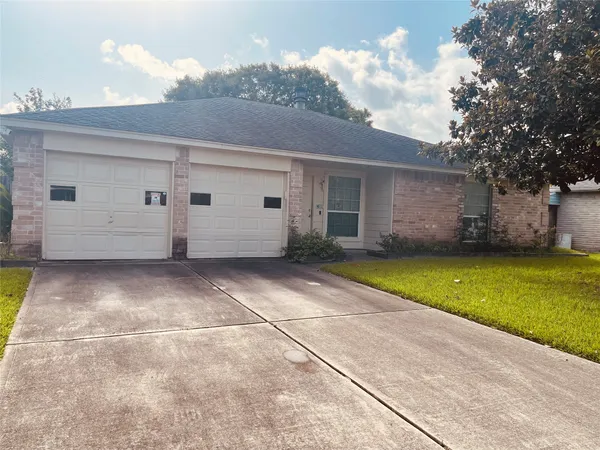 $209,900 | 10103 Sageyork Drive, Houston, TX 77089