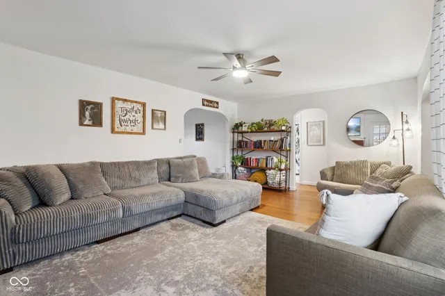 $379,000 | 7798 South County Road 950 East, Cloverdale, IN 46120