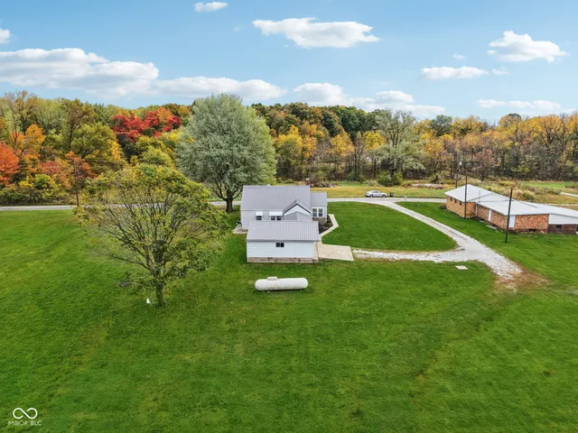 $379,000 | 7798 South County Road 950 East, Cloverdale, IN 46120