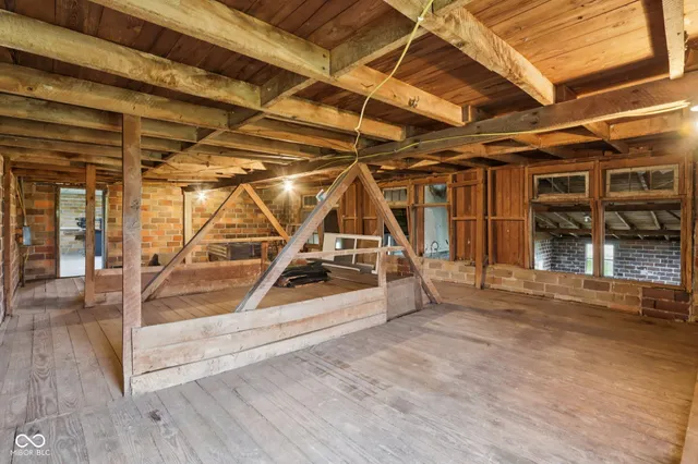 $379,000 | 7798 South County Road 950 East, Cloverdale, IN 46120