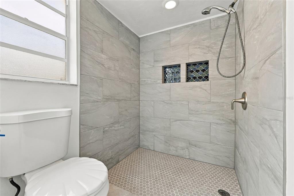 1310 Southwest 76th Drive Gainesville, FL 32607 - Photo 19 of 29 Gallery Image 19