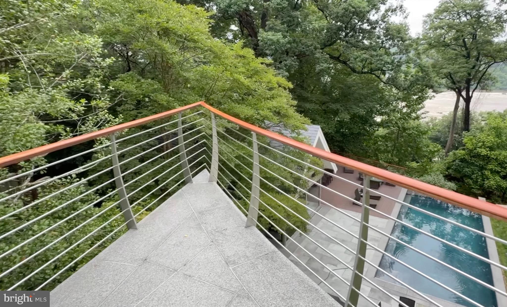 1100 Crest Lane McLean, VA 22101 - Photo 35 of 113