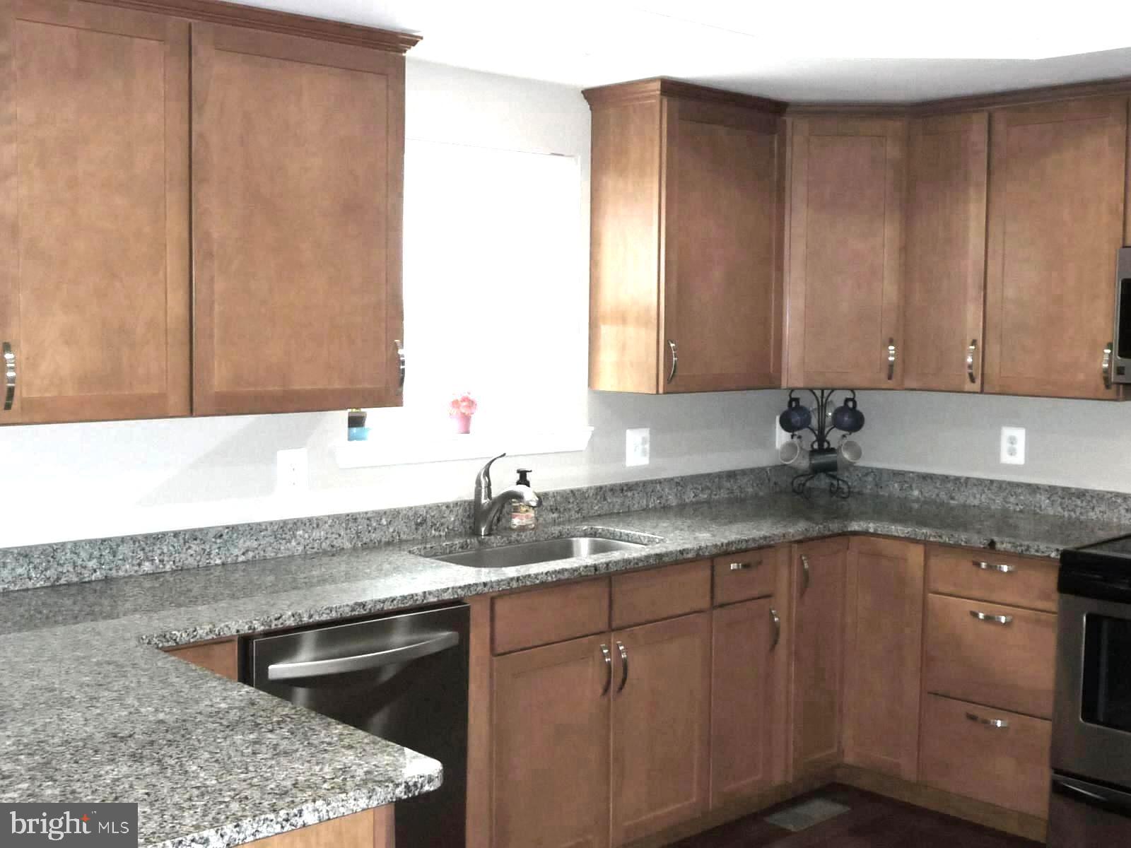 1848 Potomac Road Pasadena, MD 21122 - Photo 3 of 46 Kitchen