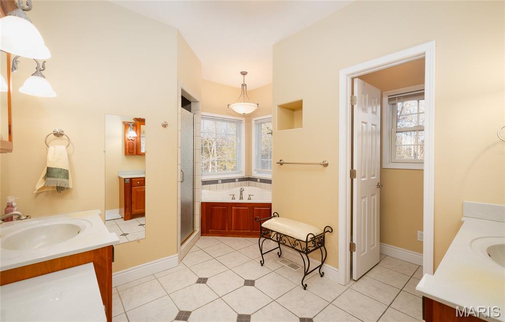 14418 County Road 7145 Rolla, MO 65401 - Photo 18 of 31