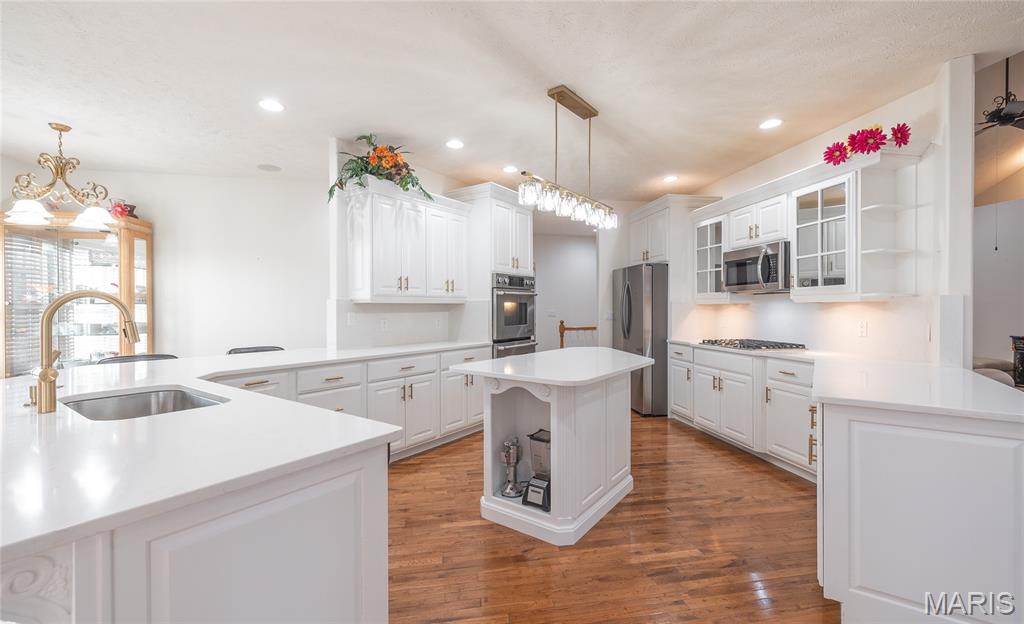 14418 County Road 7145 Rolla, MO 65401 - Photo 5 of 31