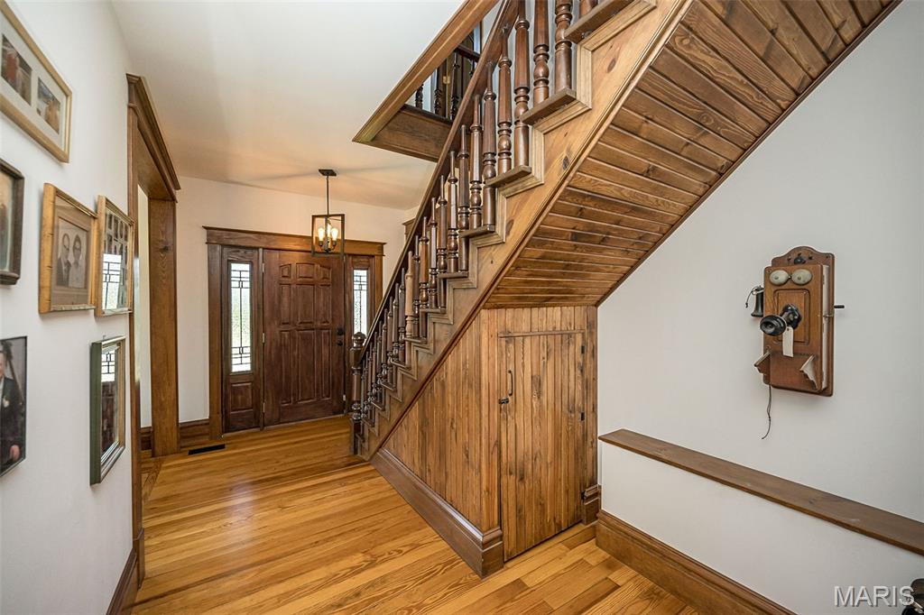 4241 Alt Road Pacific, MO 63069 - Photo 5 of 34