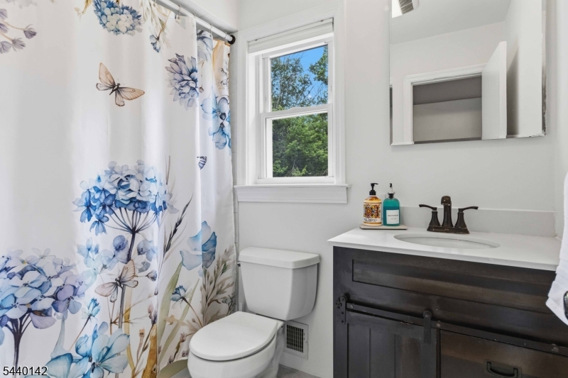 37 Rolling Ridge Road West Milford, NJ 07480 - Photo 25 of 49 Gallery Image 25