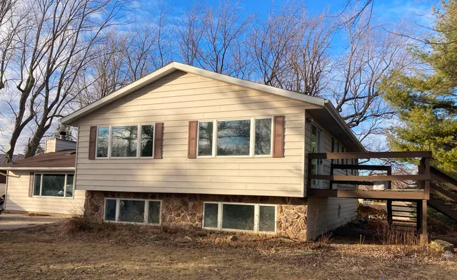 $295,000 | 602 North 29th Road, LaSalle, IL 61301