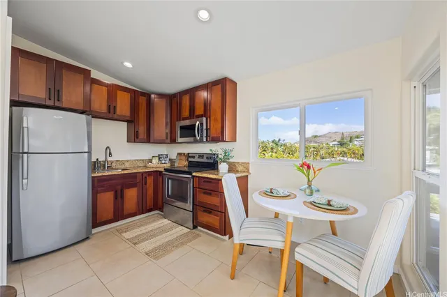 $3,095,000 | 172 Alala Road, Kailua, HI 96734