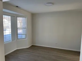 $2,200 | 415 Newbury Drive, Island Lake, IL 60042