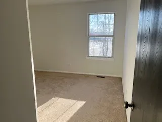 $2,200 | 415 Newbury Drive, Island Lake, IL 60042