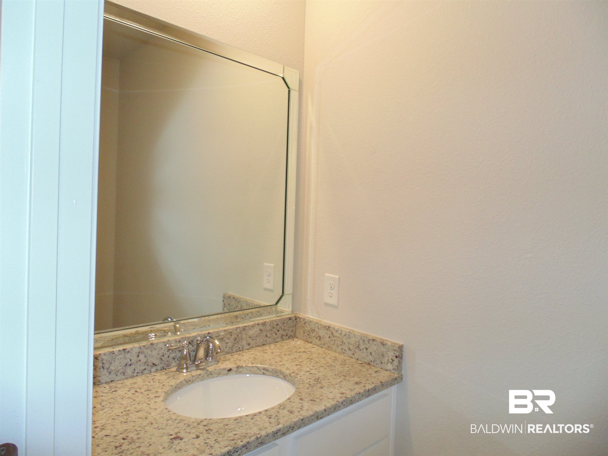 23937 Cottage Loop Orange Beach, AL 36561 - Photo 5 of 14