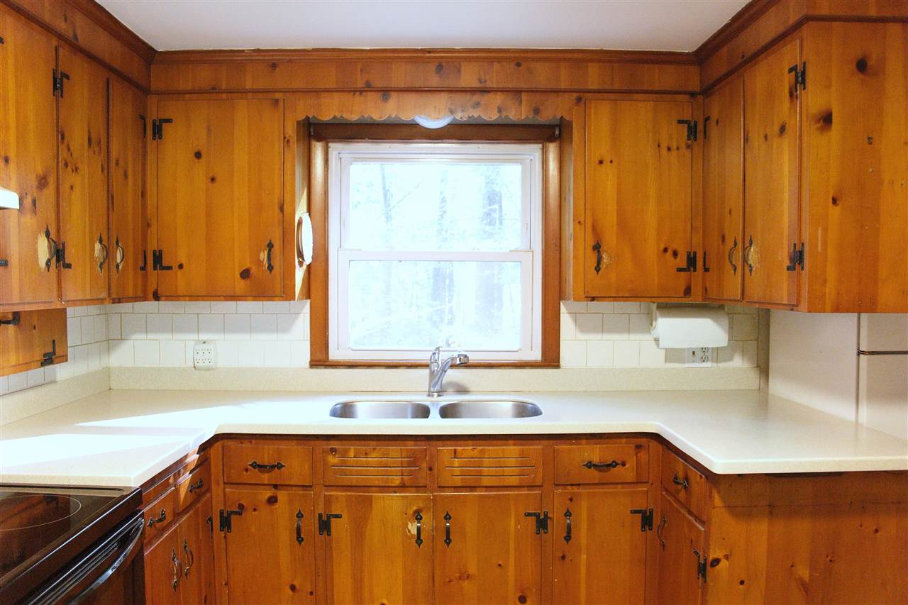 46 Bellamy Road Dover, NH 03820 - Photo 4 of 17