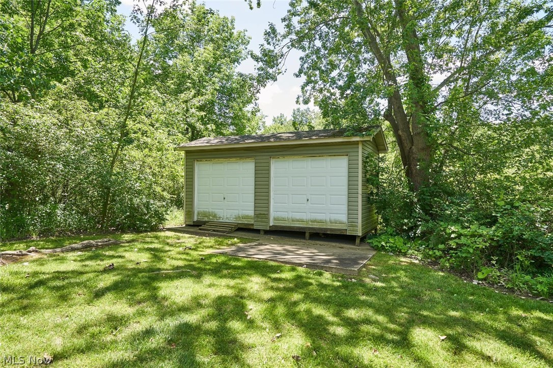890-892 Irish Road Kent, OH 44240 - Photo 15 of 16