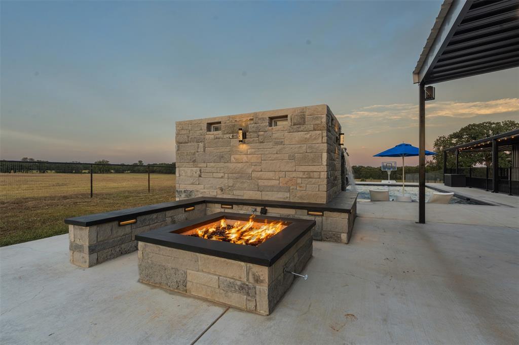 9700 Nix Road Tolar, TX 76476 - Photo 28 of 39