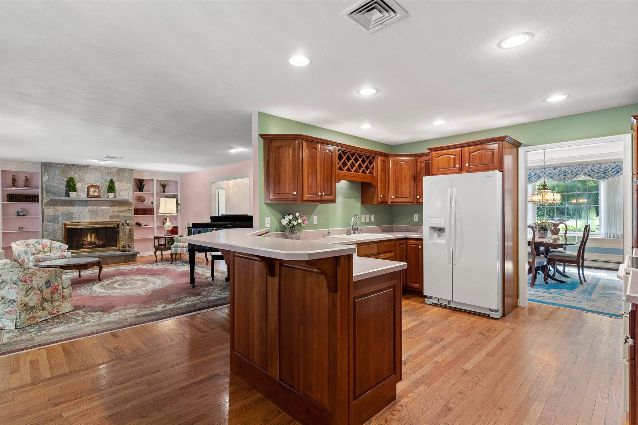 8 Bear Path Road Hampton, NH 03842 - Photo 14 of 39