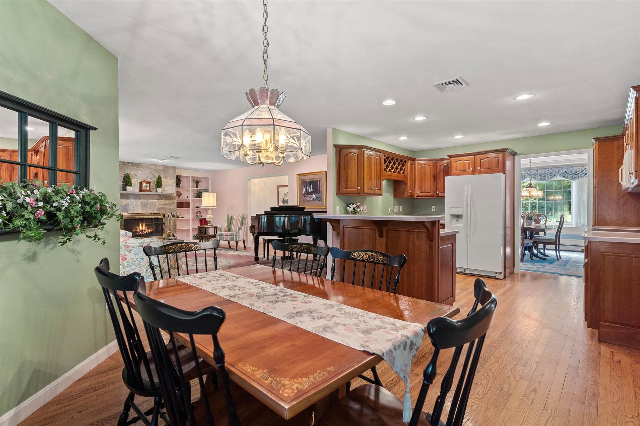 8 Bear Path Road Hampton, NH 03842 - Photo 16 of 39