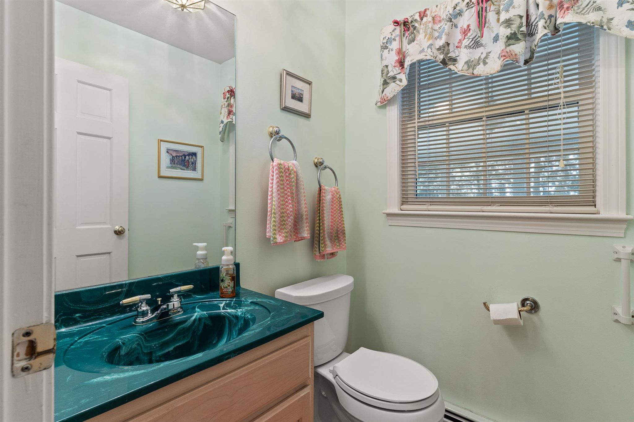8 Bear Path Road Hampton, NH 03842 - Photo 20 of 39