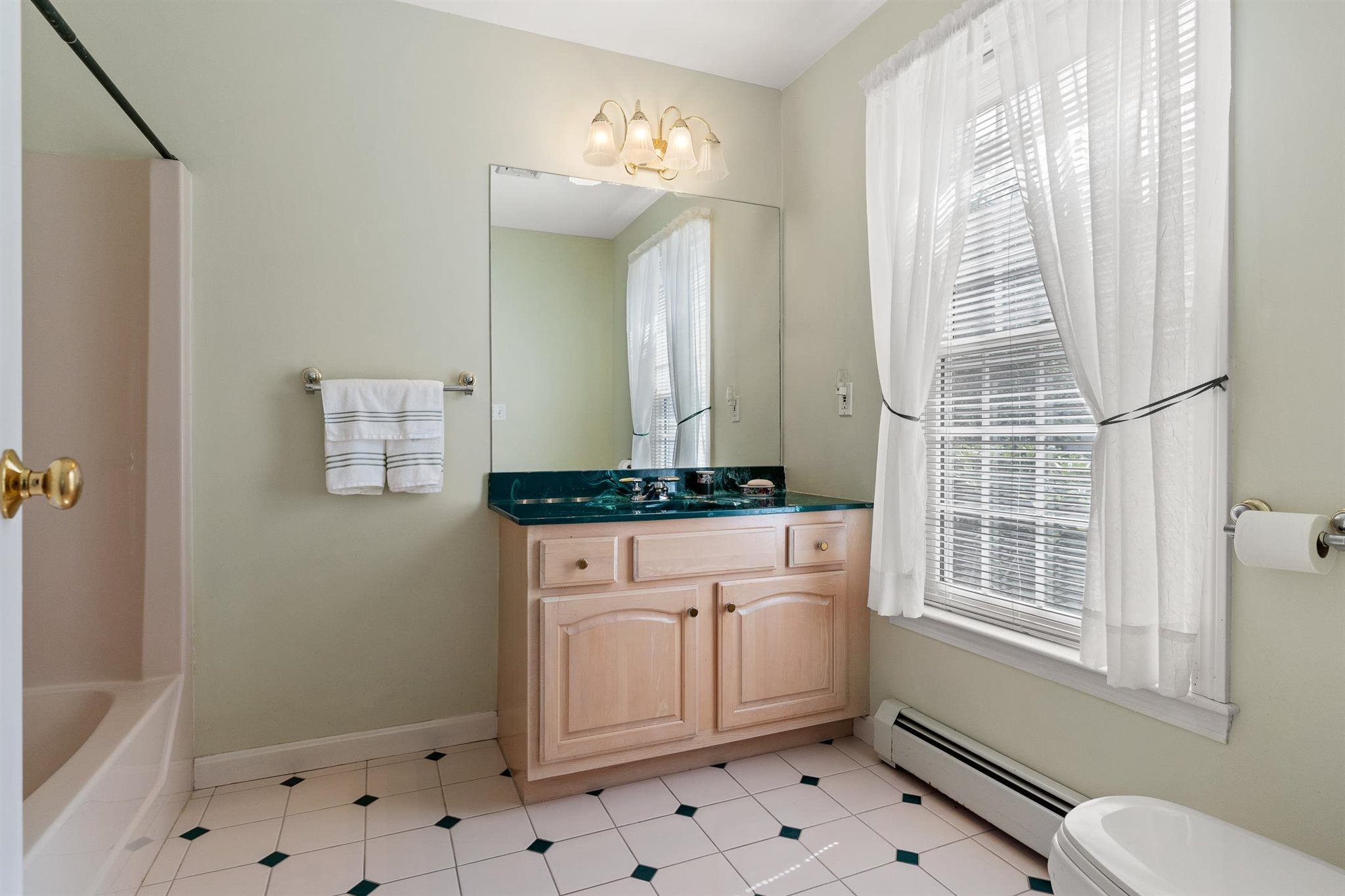 8 Bear Path Road Hampton, NH 03842 - Photo 29 of 39