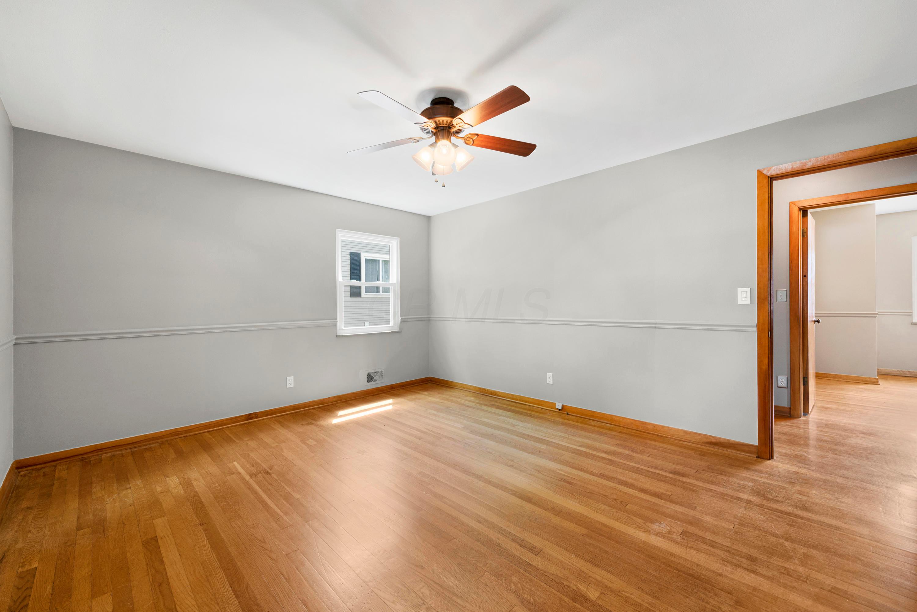 2737 Shrewsbury Road Columbus, OH 43221 - Photo 16 of 33