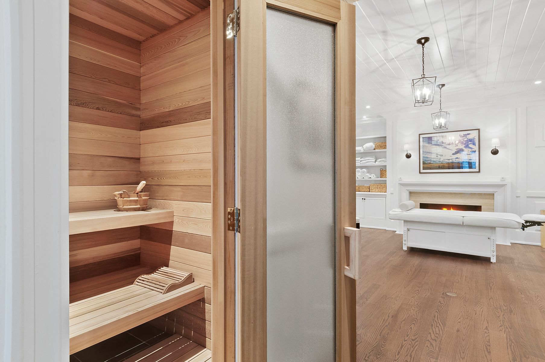 107 Wickapogue Road Southampton, NY 11968 - Photo 16 of 18