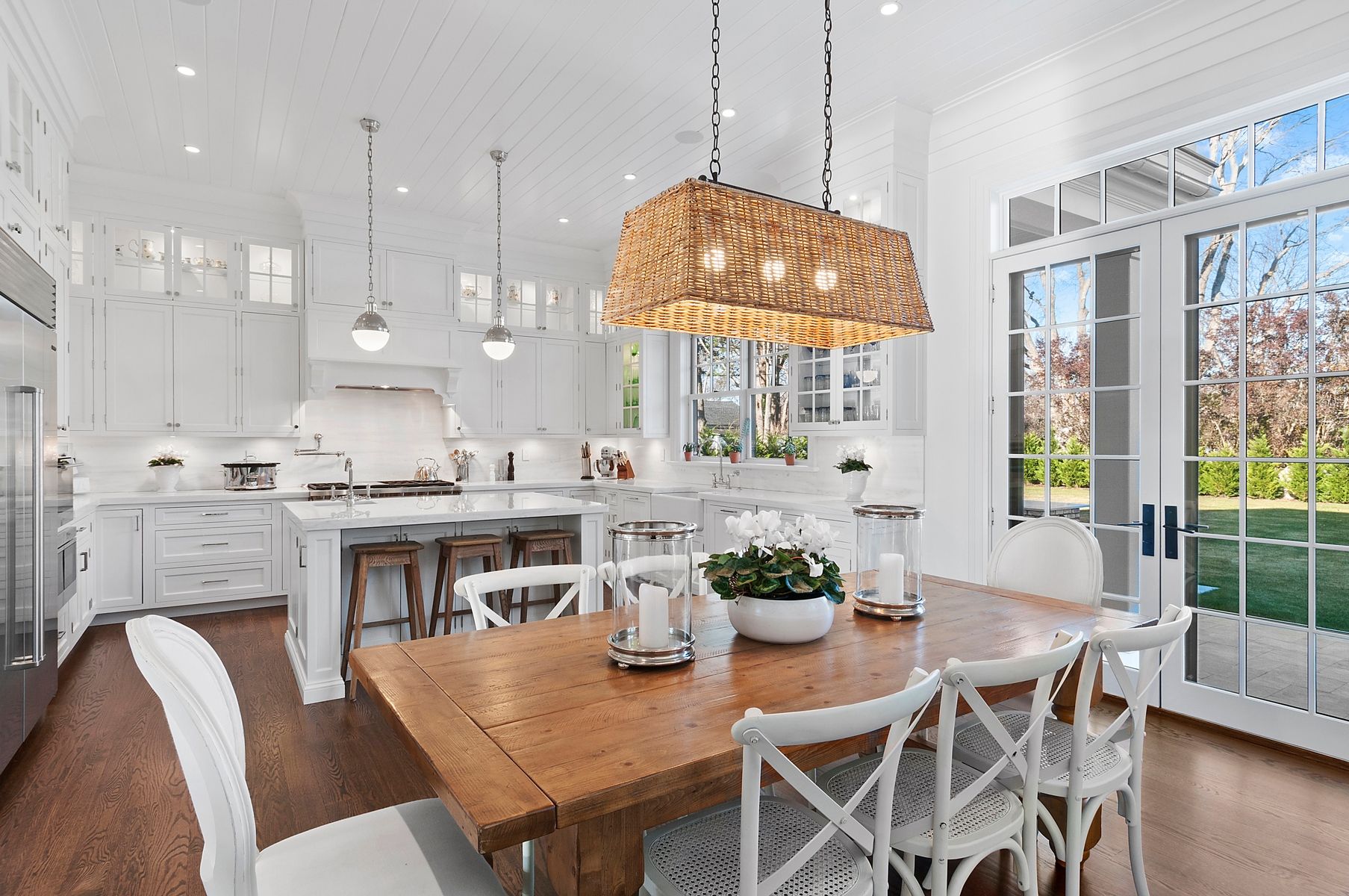 107 Wickapogue Road Southampton, NY 11968 - Photo 4 of 18