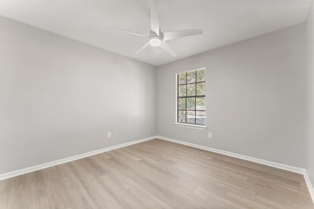 $490,000 | 105 Eagle Rock Circle, The Woodlands, TX 77381