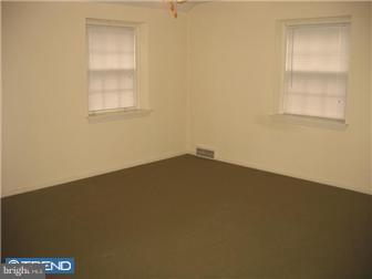 417 Maplewood Road Springfield, PA 19064 - Photo 9 of 12 Bedroom - Main