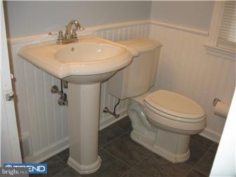 417 Maplewood Road Springfield, PA 19064 - Photo 10 of 12