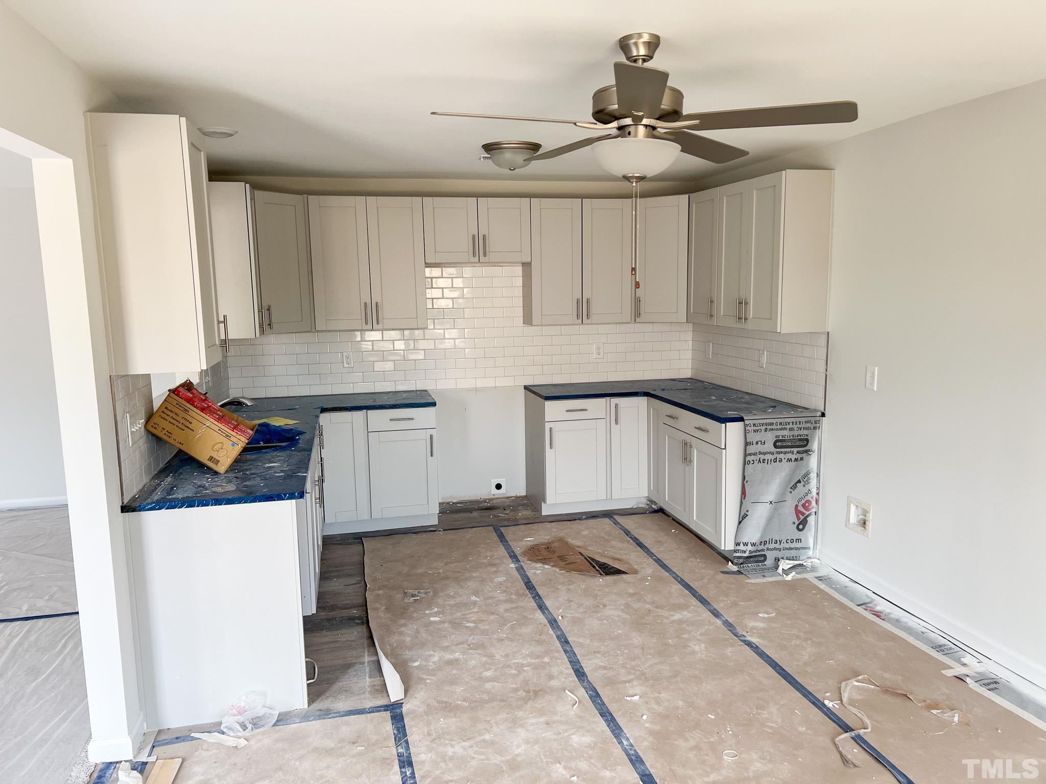 1705 Ramsdale Road Hope Mills, NC 28348 - Photo 3 of 6 Gallery Image 3