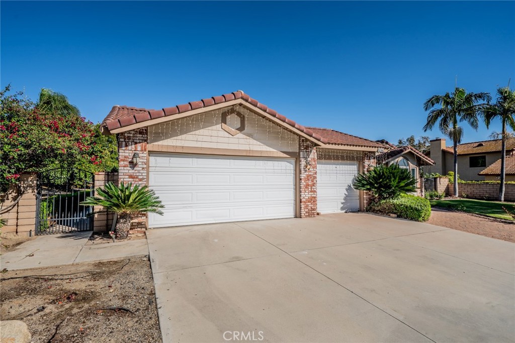 6744 Mission Grove Parkway North Riverside, CA 92506 - Photo 5 of 53