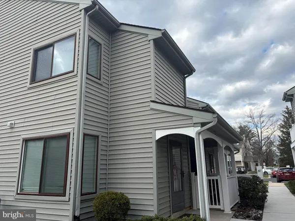 $270,000 | 904 Gregorys Way, Voorhees, NJ 08043
