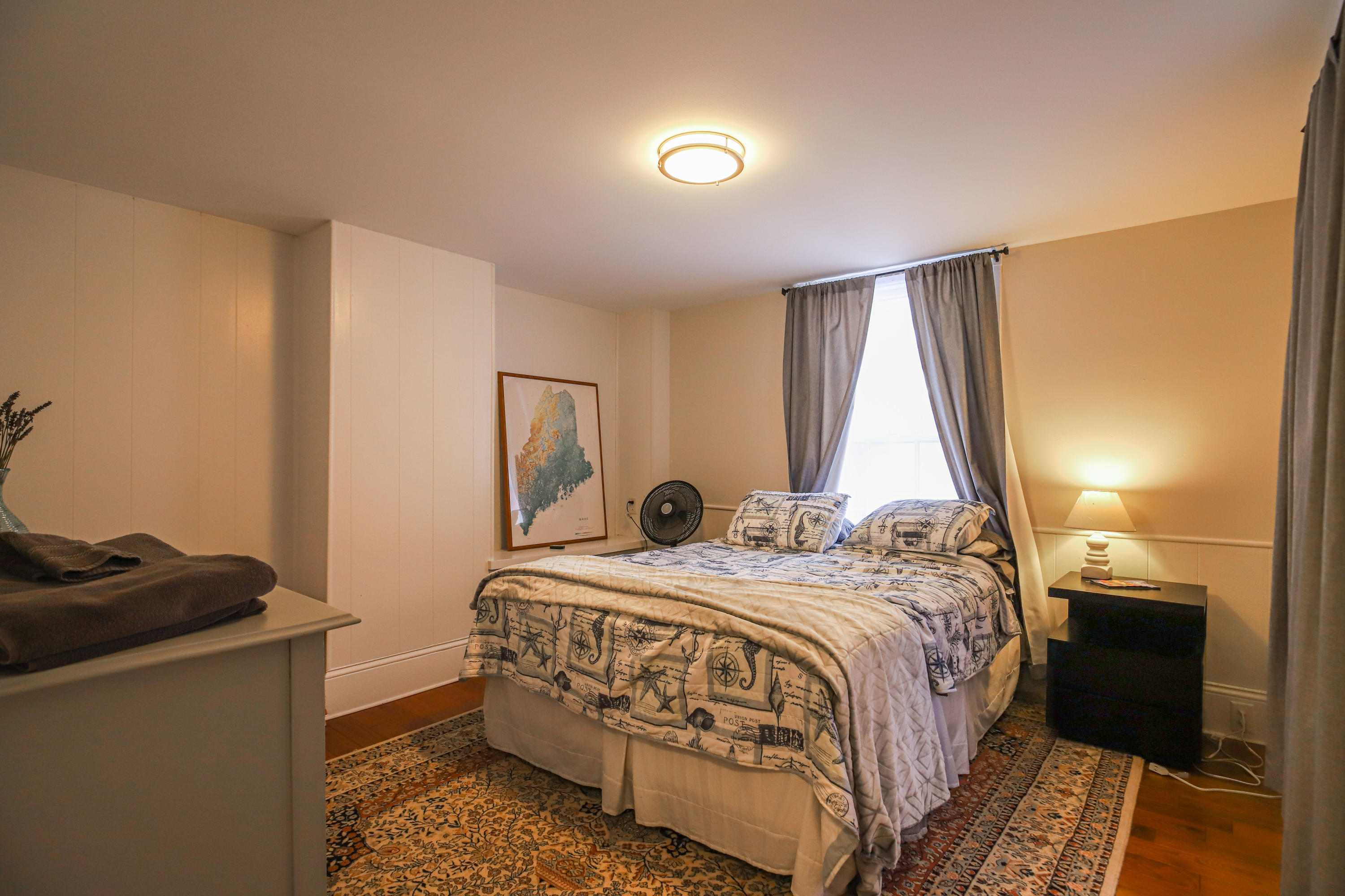 139 Spring Street Portland, ME 04101 - Photo 29 of 110 139 Spring St #2 Portland - 29Bed
