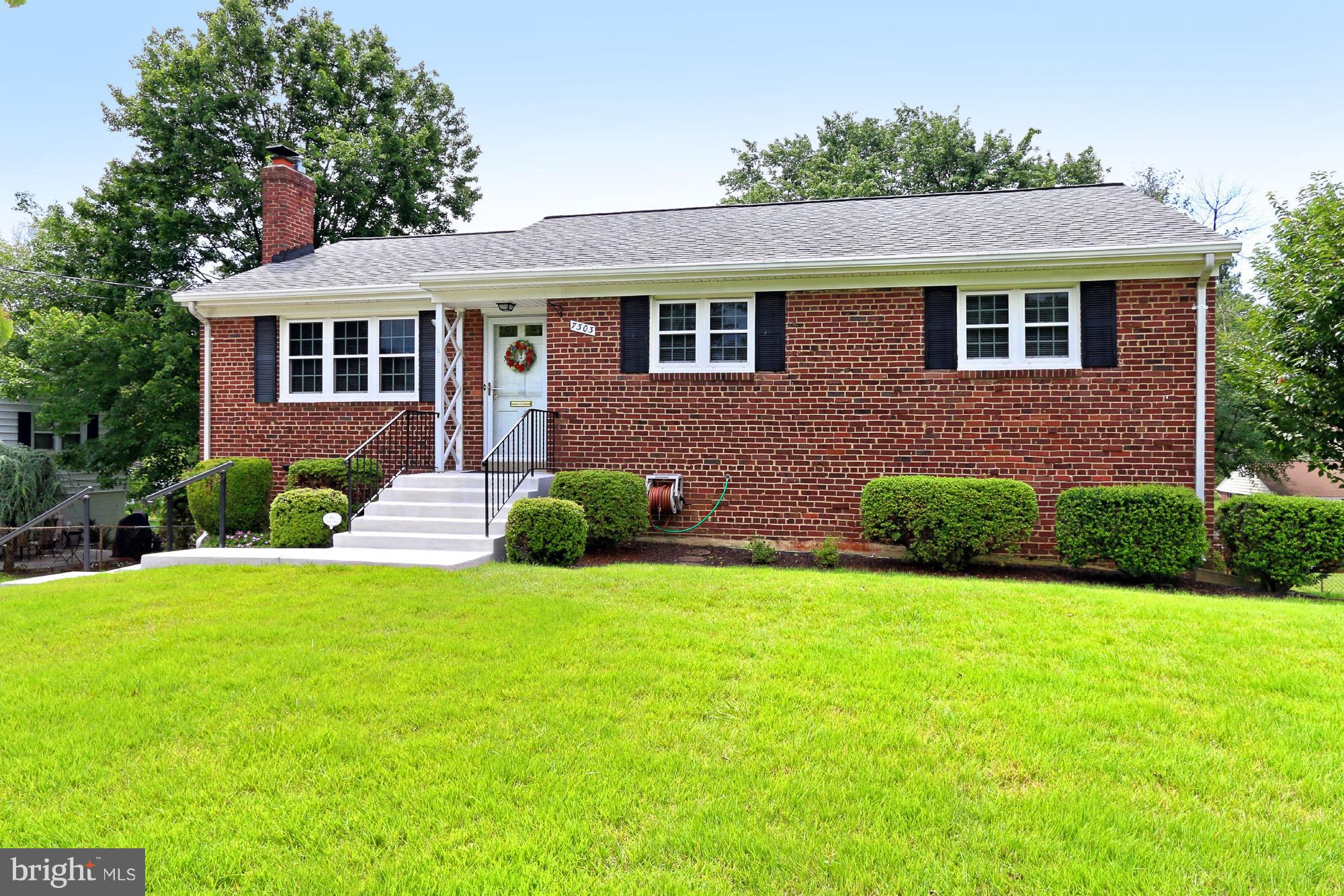 7303 Inzer Street Springfield, VA 22151 - Photo 1 of 30 Exterior (Front)