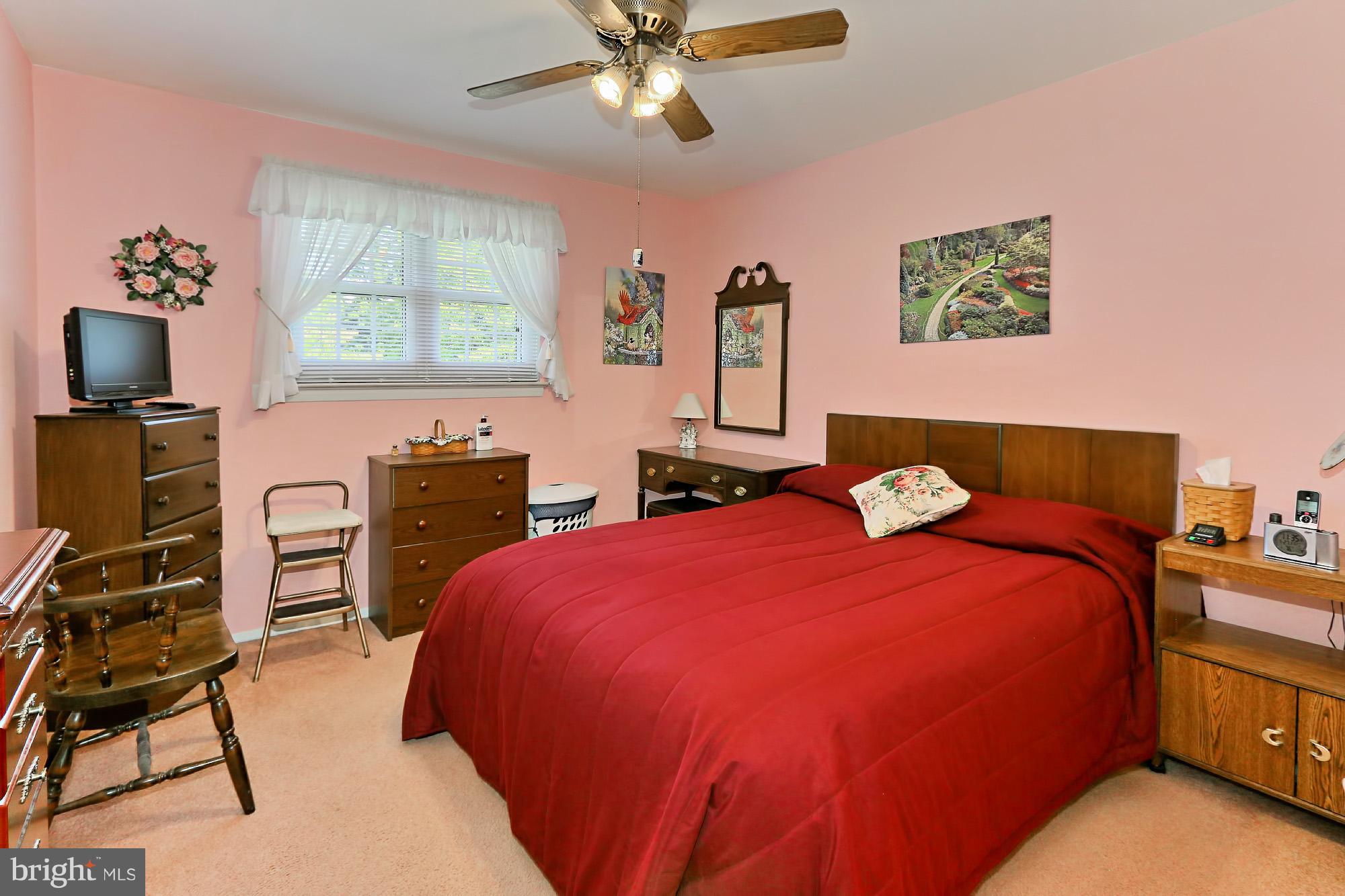 7303 Inzer Street Springfield, VA 22151 - Photo 13 of 30 Bedroom (Master)