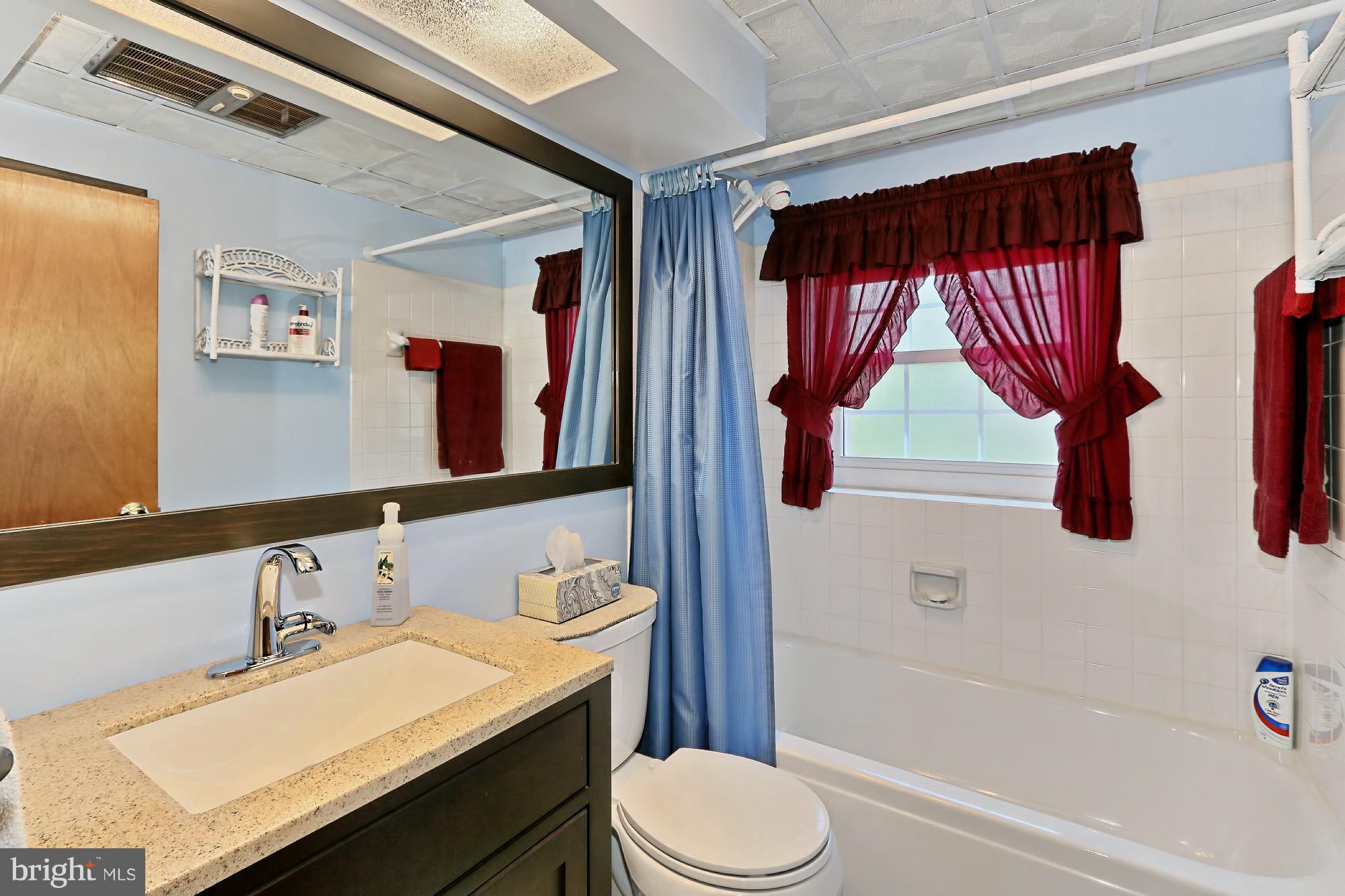 7303 Inzer Street Springfield, VA 22151 - Photo 21 of 30 Bath