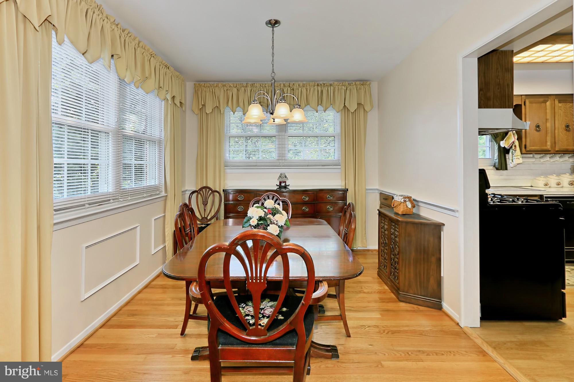 7303 Inzer Street Springfield, VA 22151 - Photo 7 of 30 Dining Room