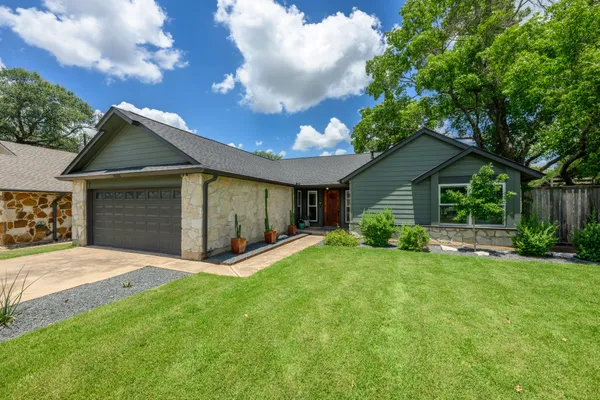 $725,000 | 6569 Fair Valley Trail, Austin, TX 78749