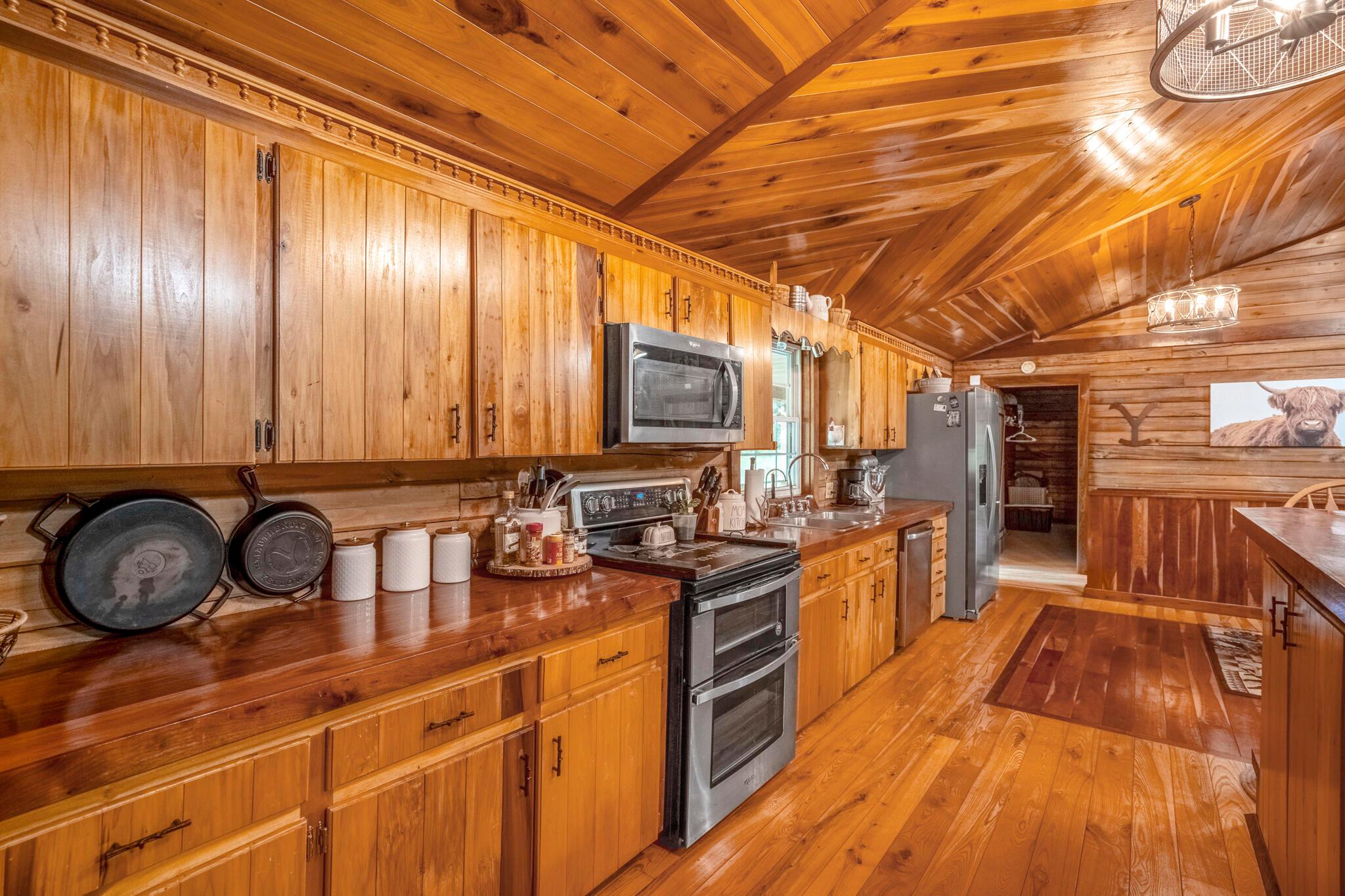 1100 Schmidt Road Bainbridge, OH 45612 - Photo 29 of 46 DSC02252-HDR