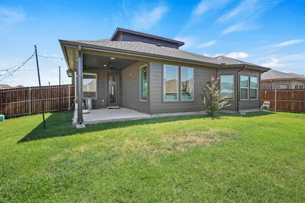 $3,000 | 638 Taylor Drive, Fate, TX 75087