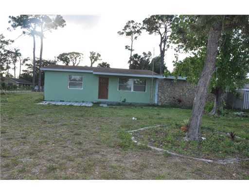 3287 Gulfstream Road Lake Worth, FL 33461 - Photo 1 of 11 Primary Photo