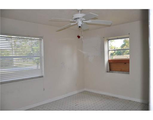 3287 Gulfstream Road Lake Worth, FL 33461 - Photo 10 of 11 Additional Photo