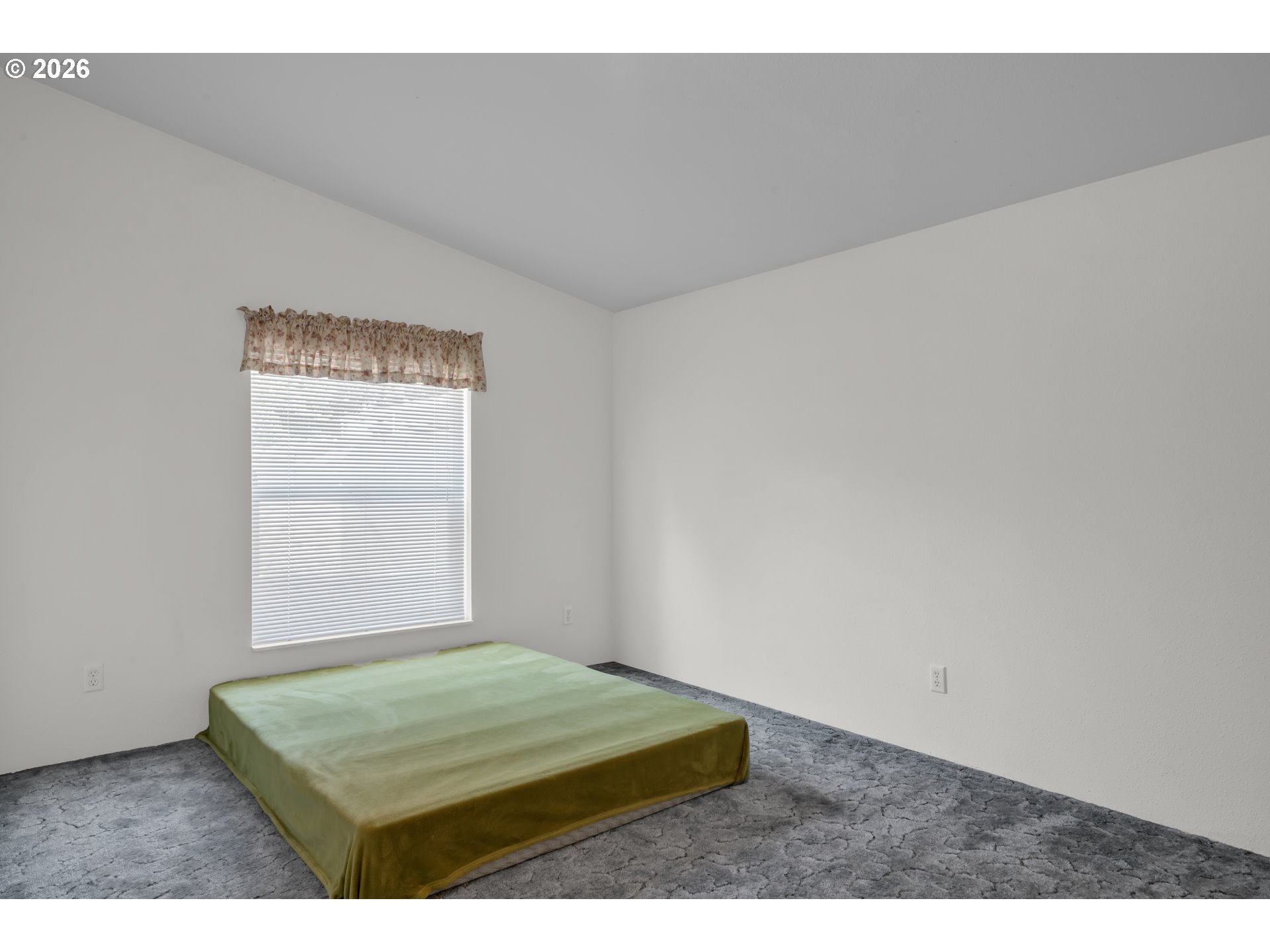 1475 Green Acres Road, Unit 69 Eugene, OR 97408 - Photo 19 of 30 Bedroom