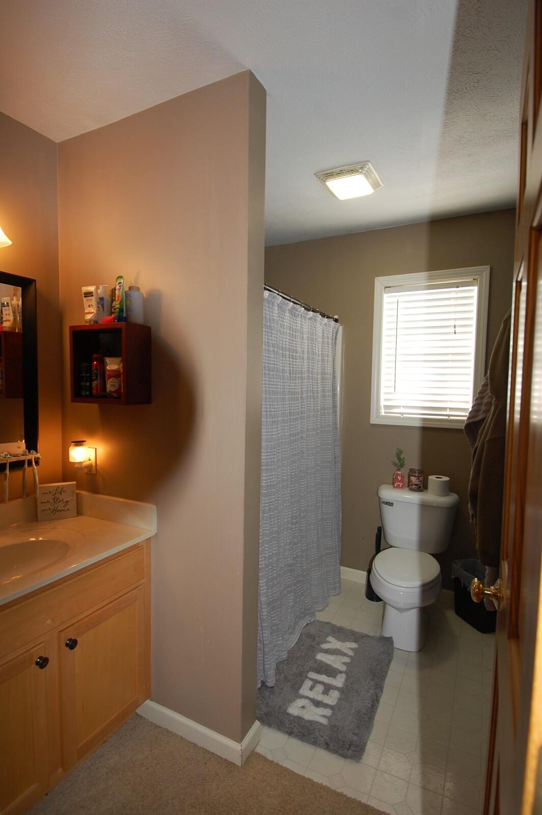 8760 Rambling Way Canadian Lakes, MI 49346 - Photo 19 of 28 20 Guest Bathroom