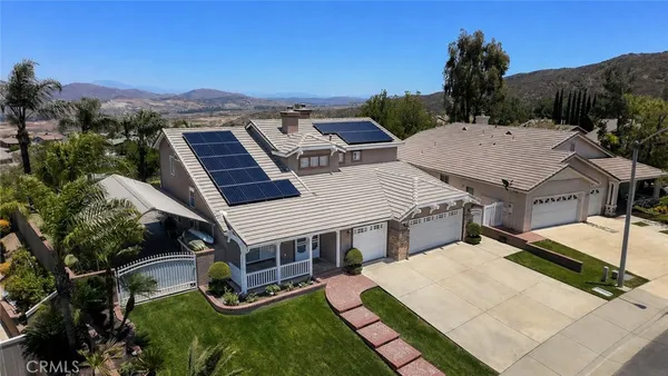 $788,000 | 27566 Wild Fire Court, Corona, CA 92883