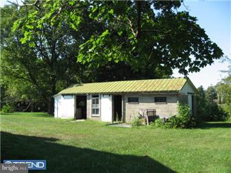 45 Kulp Road Oley, PA 19547 - Photo 5 of 11 Exterior Side