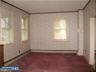 45 Kulp Road Oley, PA 19547 - Photo 10 of 11 Living Room