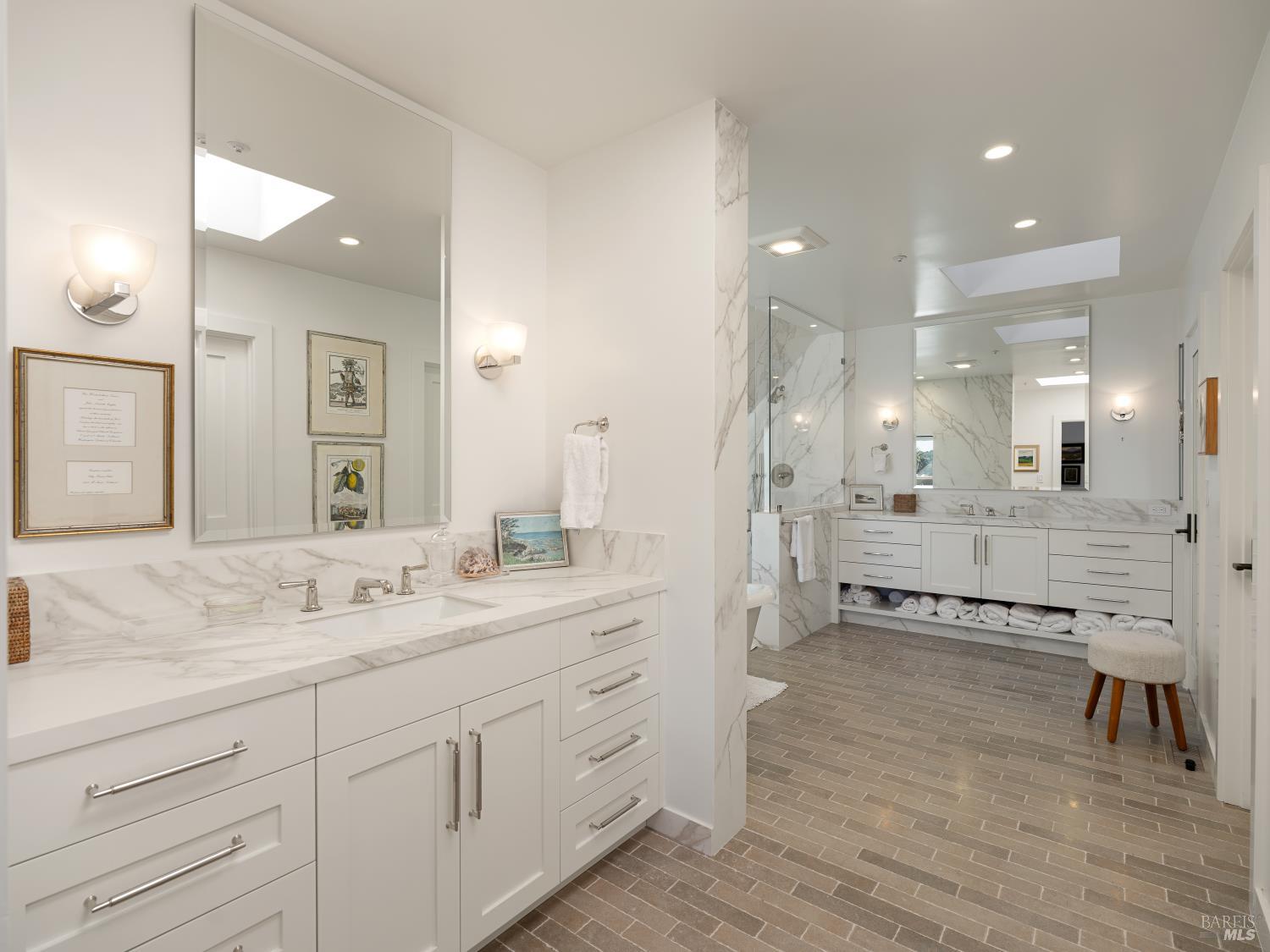 2 Lagoon Vista Road Tiburon, CA 94920 - Photo 24 of 46 Gallery Image 24